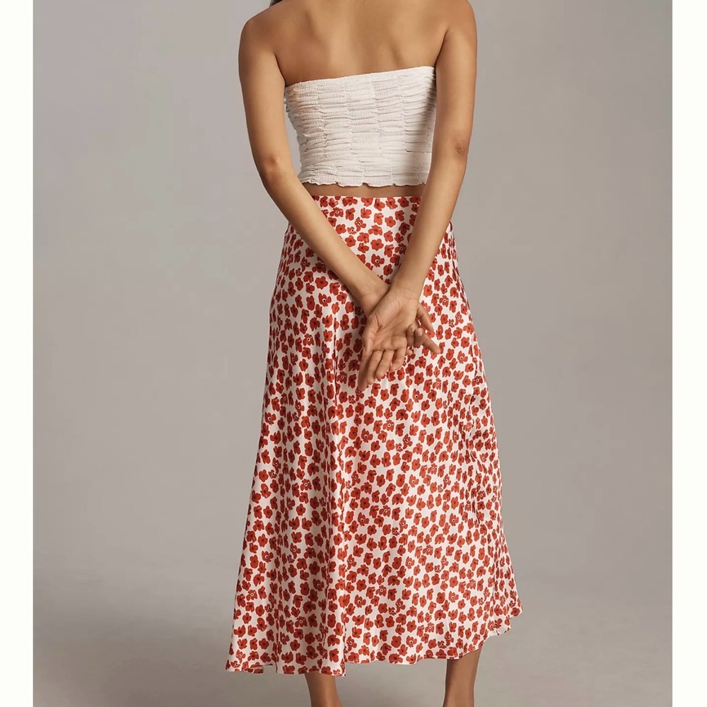 Anthropologie Floral Side-Slit Midi Skirt in Red and White - Picture 2 of 7